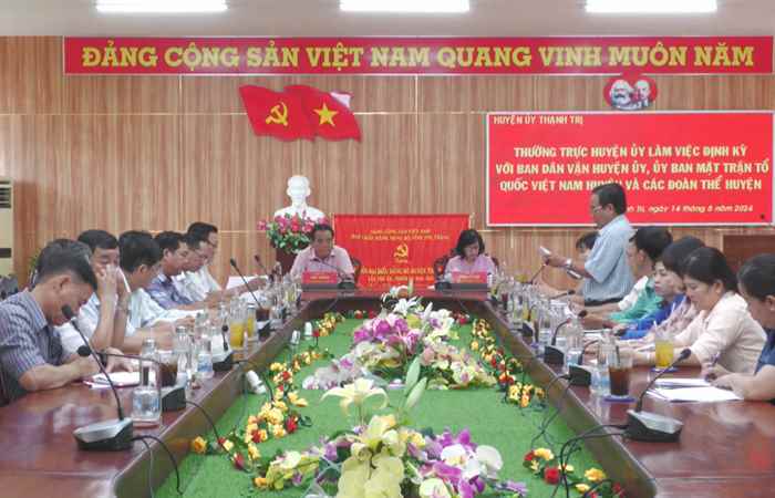 Thạnh Trị: Huyện uỷ làm việc định kỳ với Ban Dân vận và các đoàn thể 
